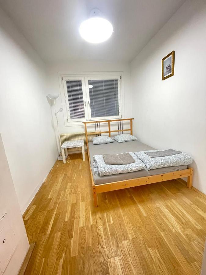 Nice Rooftop Hostel Відень Екстер'єр фото